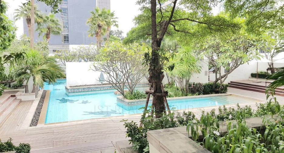 Condo en alquiler de 2 habitaciones en Pathum Wan, Bangkok