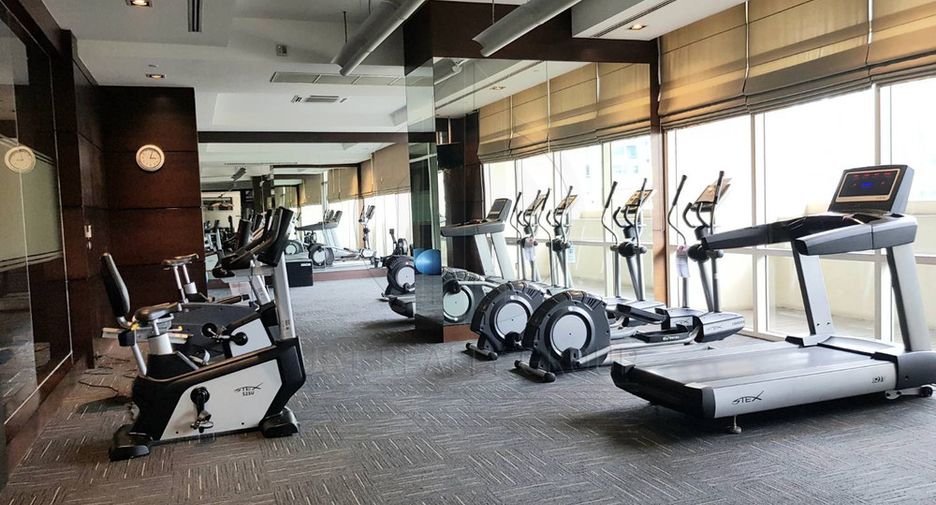 Condo en alquiler de 2 habitaciones en Pathum Wan, Bangkok