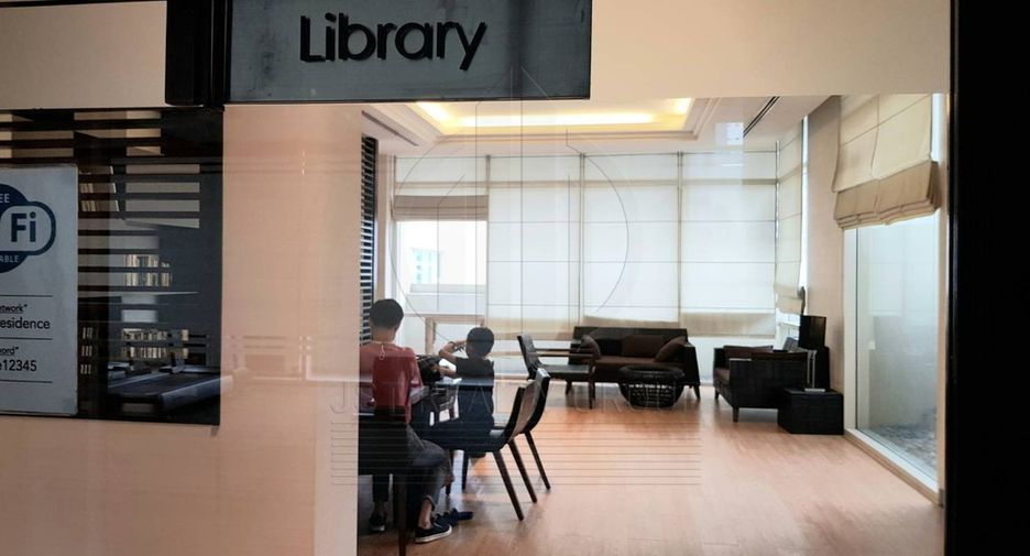Condo en alquiler de 2 habitaciones en Pathum Wan, Bangkok