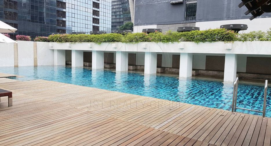 Condo en alquiler de 2 habitaciones en Pathum Wan, Bangkok