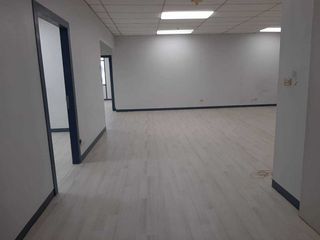 For rent 1 bed office in Khlong Toei, Bangkok