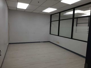 For rent 1 bed office in Khlong Toei, Bangkok