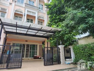 For sale 4 Beds[JA] townhouse in Phasi Charoen, Bangkok
