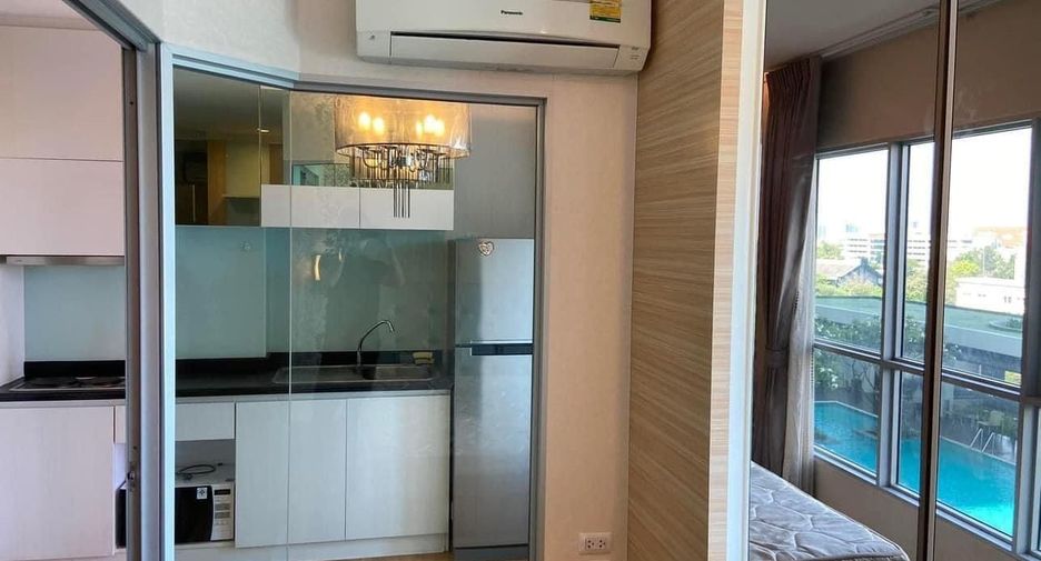 For rent 1 Beds condo in Khlong Toei, Bangkok