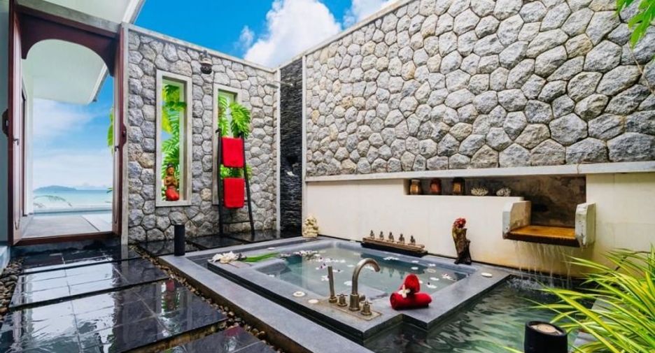 For rent and for sale 4 bedrooms villa in Thalang, Phuket