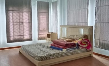 For sale 3 bed condo in Bang Kapi, Bangkok
