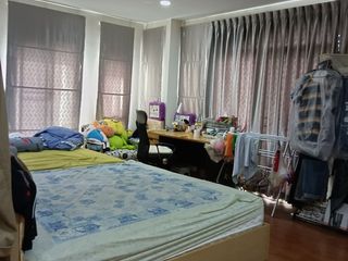 For sale 3 bed condo in Bang Kapi, Bangkok