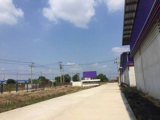 For rent warehouse in Sai Noi, Nonthaburi