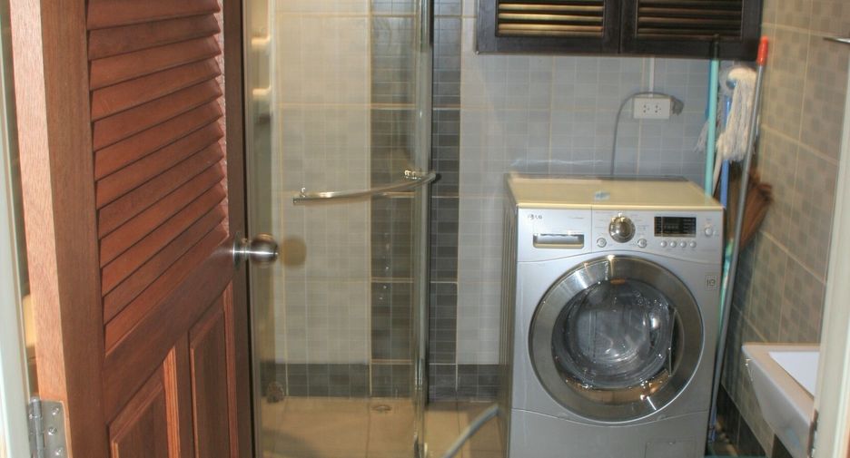 For rent 2 bed apartment in Kathu, Phuket