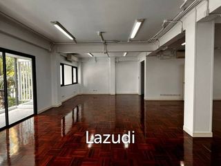 For rent office in Watthana, Bangkok