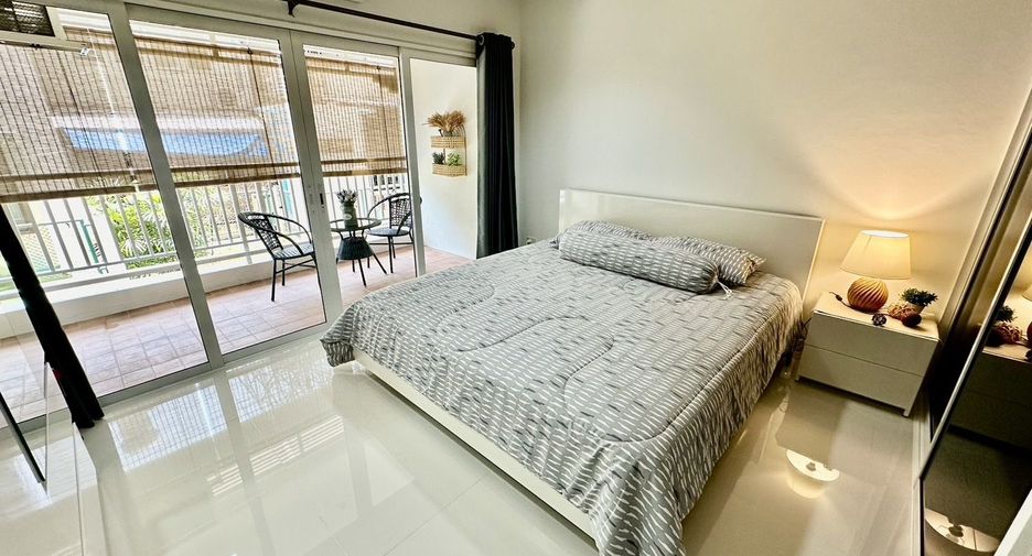 For sale 1 bed apartment in Hua Hin, Prachuap Khiri Khan