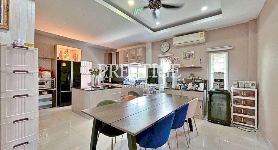 À vendre 4 chambres maison à Bang Lamung, Chonburi