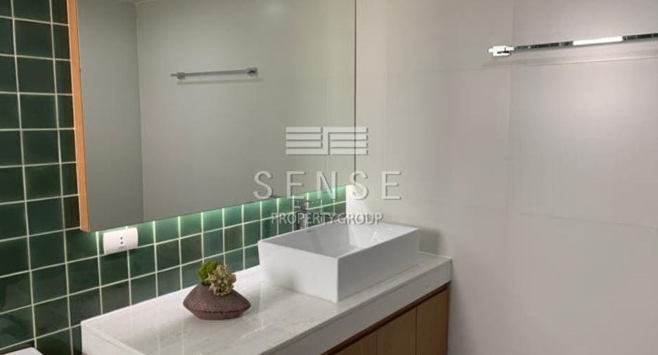 For sale and for rent 3 bedrooms condo in Khlong Toei, Bangkok