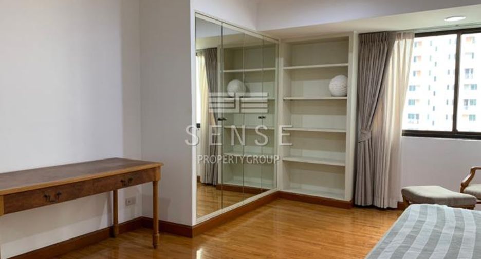 For sale and for rent 3 bedrooms condo in Khlong Toei, Bangkok