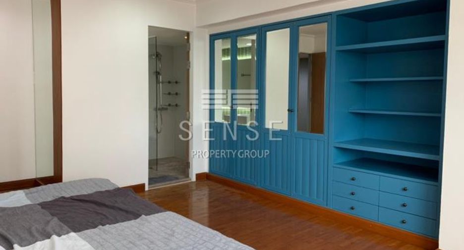 For sale and for rent 3 bedrooms condo in Khlong Toei, Bangkok