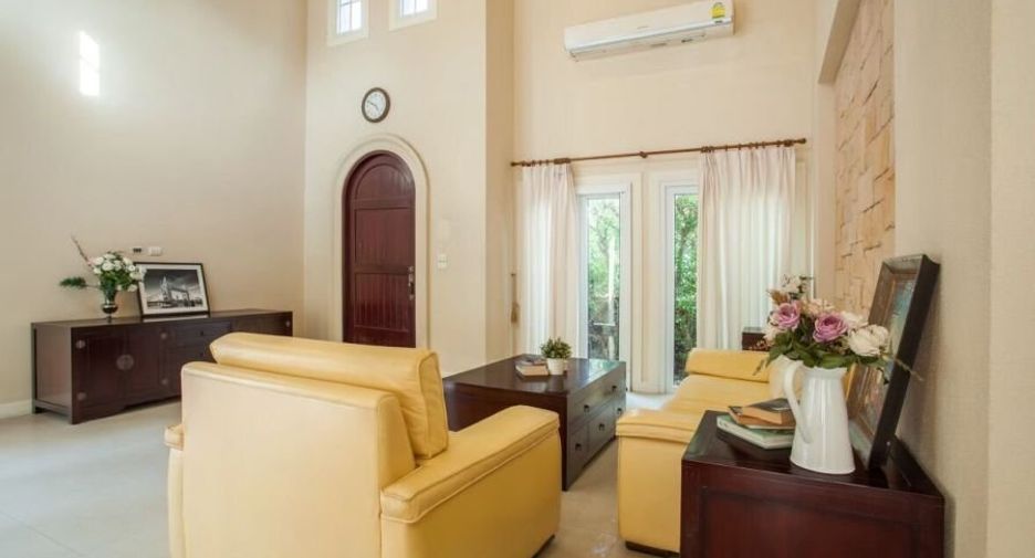 À louer et à vendre 3 chambres maison à Bang Lamung, Chonburi