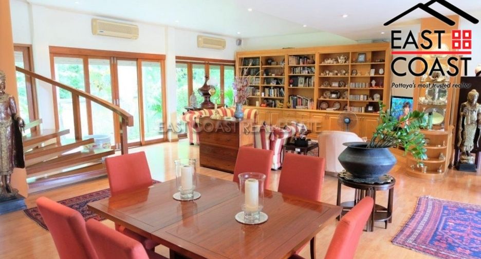 For sale 5 bedrooms house in Sattahip, Chonburi