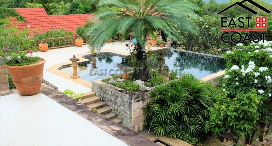 For sale 5 bedrooms house in Sattahip, Chonburi