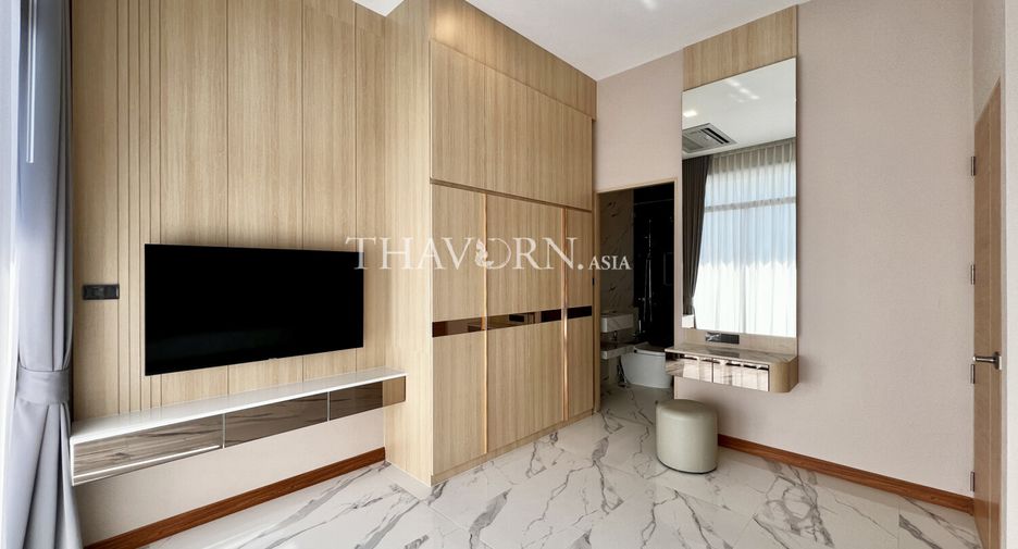 For sale 4 bedrooms house in Bang Lamung, Chonburi