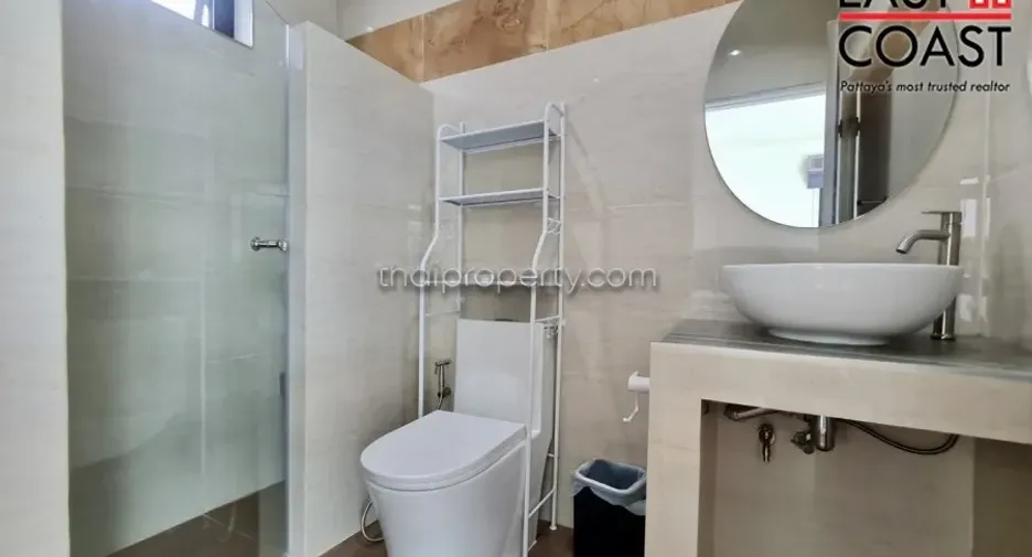 À vendre 5 chambres maison à Huay Yai, Pattaya