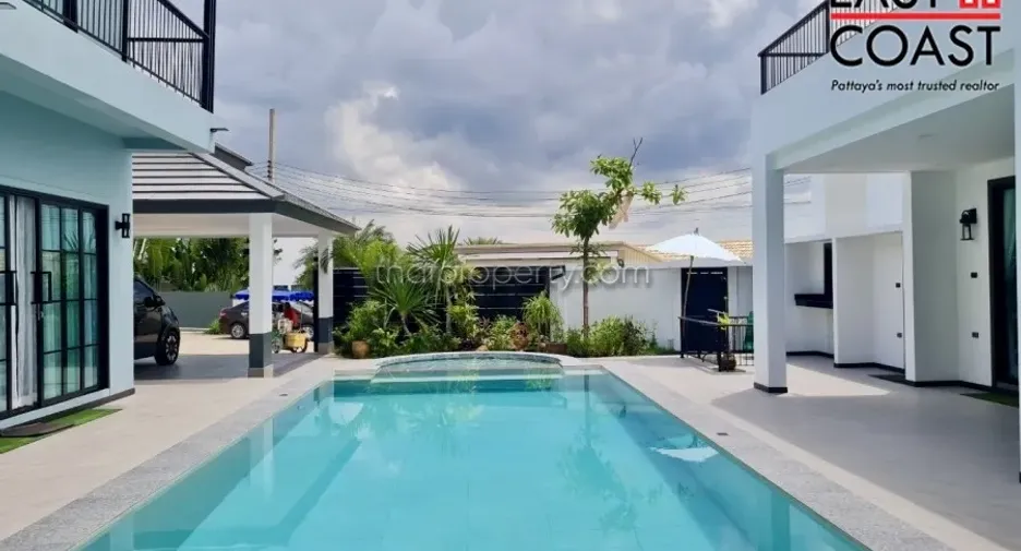 À vendre 5 chambres maison à Huay Yai, Pattaya