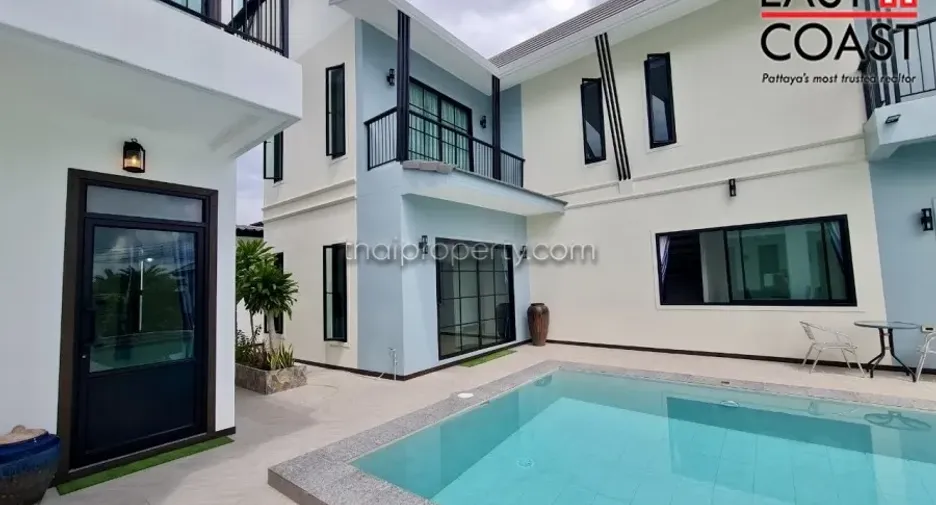 À vendre 5 chambres maison à Huay Yai, Pattaya