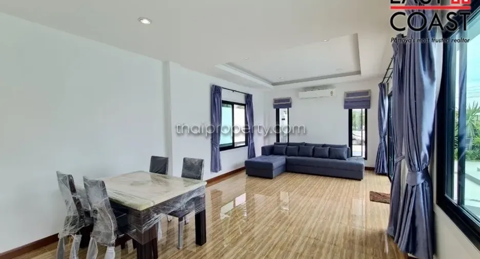 À vendre 5 chambres maison à Huay Yai, Pattaya