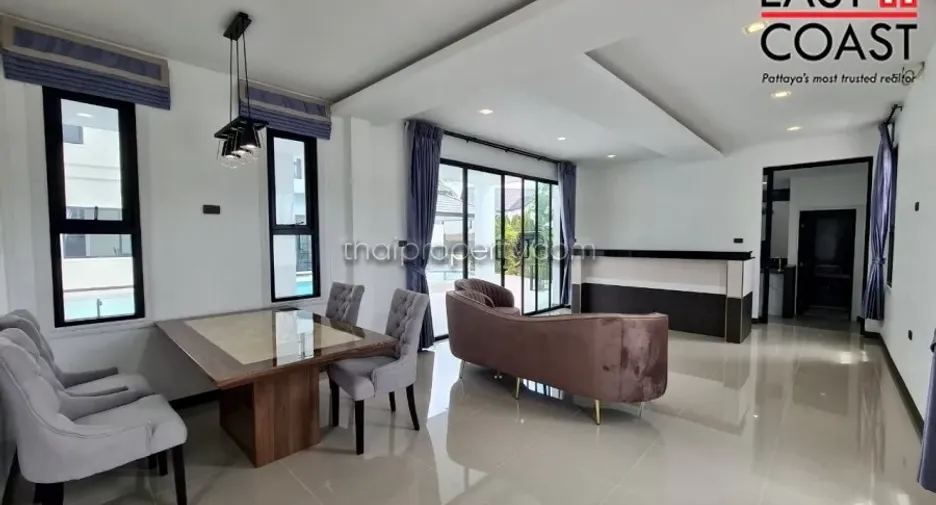À vendre 5 chambres maison à Huay Yai, Pattaya