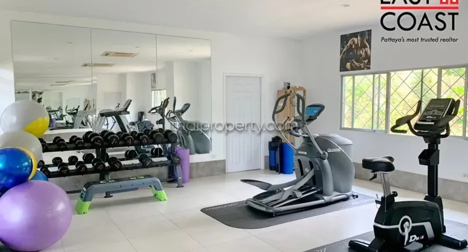 Продажа 3 спальни кондо в Na Jomtien, Паттайя