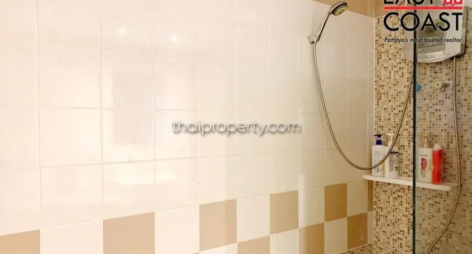 Продажа 3 спальни кондо в Na Jomtien, Паттайя