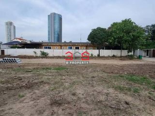 For sale land in Yan Nawa, Bangkok