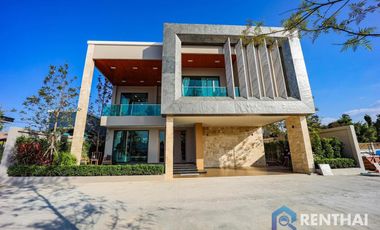 À vendre 3 chambres villa à Bang Lamung, Chonburi