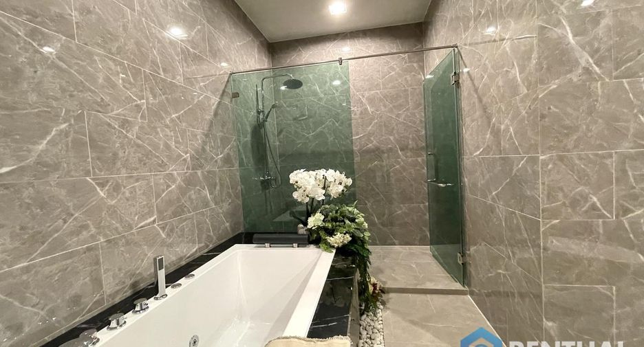 Villa zum Kauf mit 3 Zimmer in Bang Lamung, Chonburi