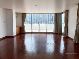 For rent 4 bed condo in Khlong Toei, Bangkok