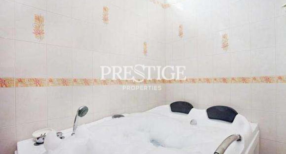 For sale 10 ベッドルーム house in Bang Lamung, Chonburi