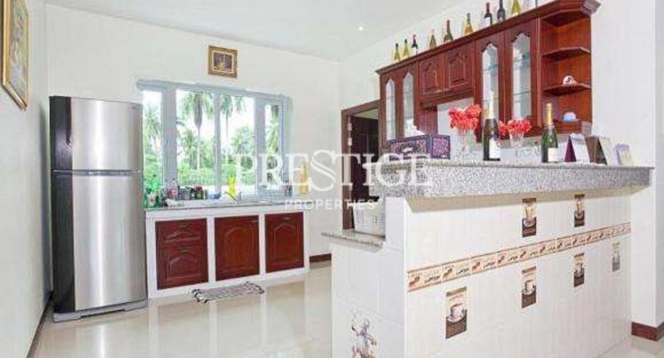 For sale 10 ベッドルーム house in Bang Lamung, Chonburi