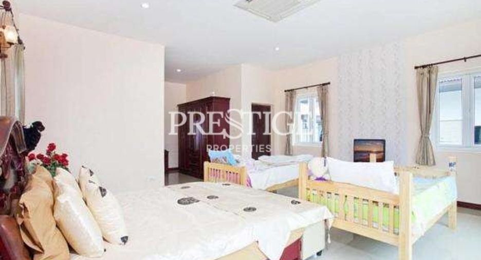 For sale 10 ベッドルーム house in Bang Lamung, Chonburi