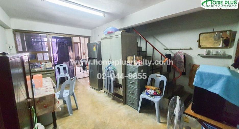 出售 3 卧室 商业空间 在 Phan Thong, Chon Buri