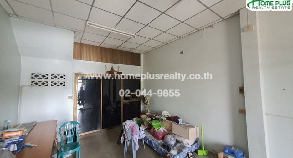 出售 3 卧室 商业空间 在 Phan Thong, Chon Buri