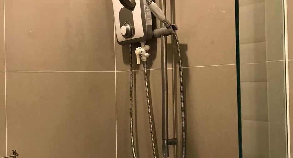 For sale studio condo in Phaya Thai, Bangkok