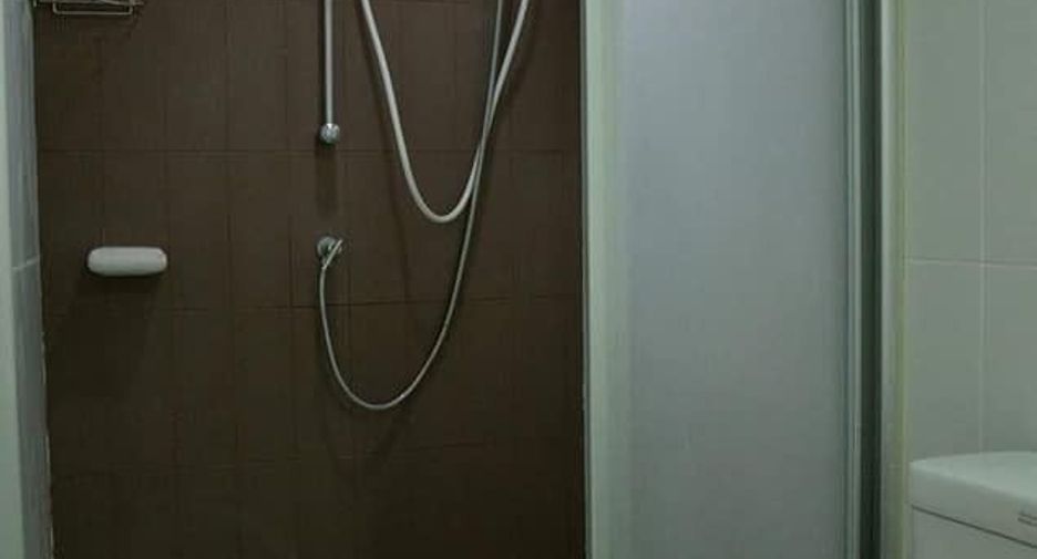 For sale 1 Beds condo in Huai Khwang, Bangkok