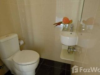 For sale スタジオ condo in Khlong Toei, Bangkok