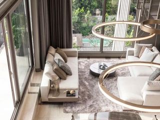 For sale 4 bedrooms condo in Watthana, Bangkok