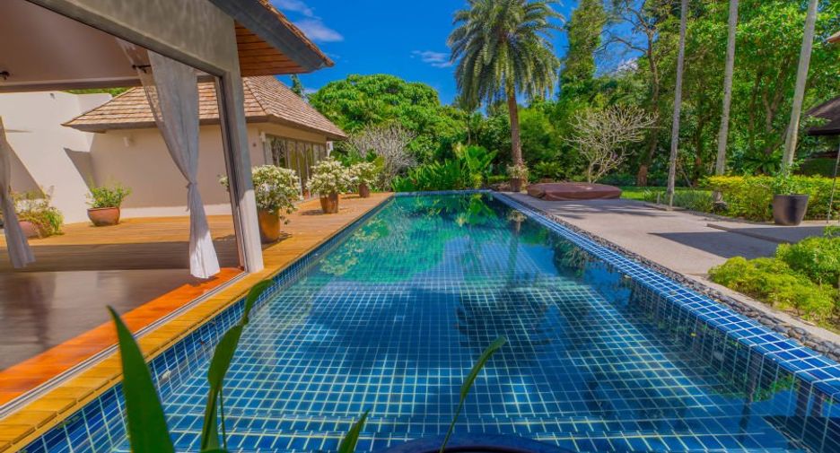 For rent and for sale 4 bedrooms villa in Thalang, Phuket