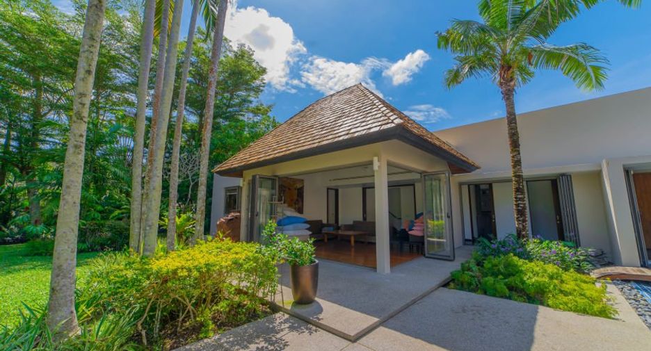 For rent and for sale 4 bedrooms villa in Thalang, Phuket