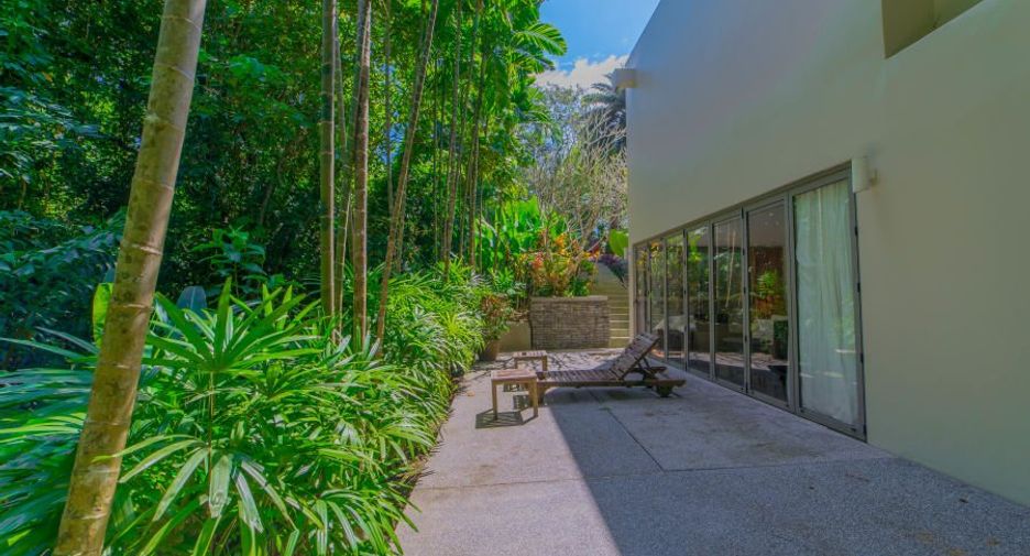 For rent and for sale 4 bedrooms villa in Thalang, Phuket