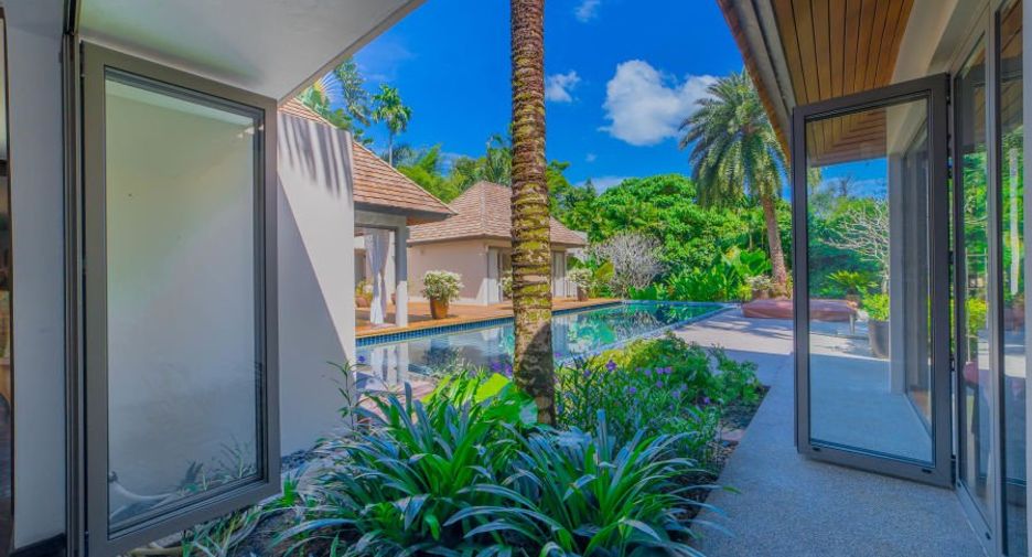 For rent and for sale 4 bedrooms villa in Thalang, Phuket