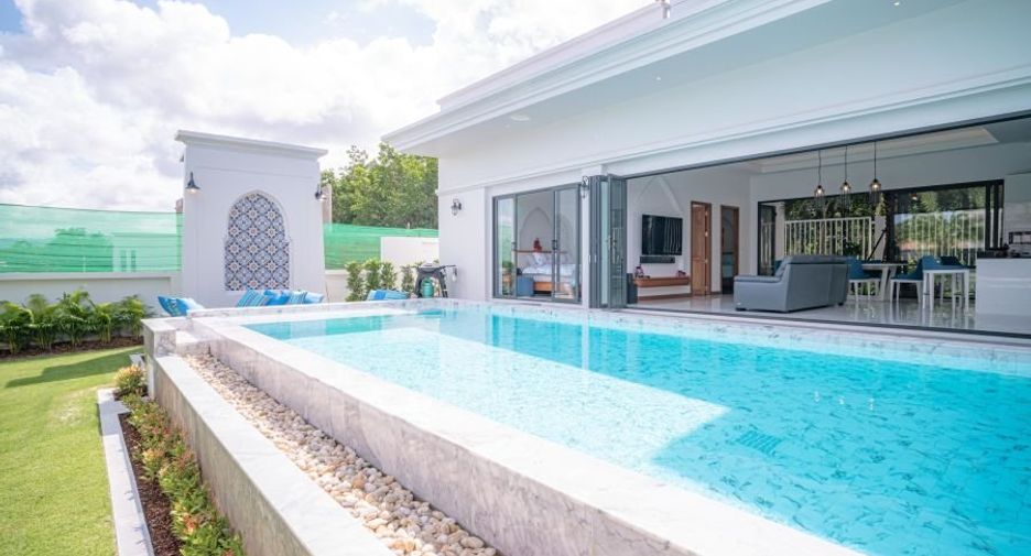 For rent and for sale 3 bedrooms villa in Thalang, Phuket