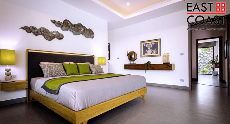 For sale 4 bedrooms house in Bang Lamung, Chonburi