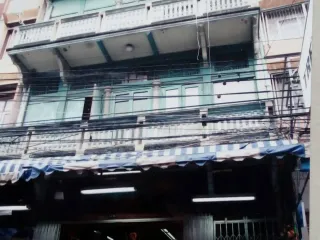 For sale 6 bed townhouse in Samphanthawong, Bangkok
